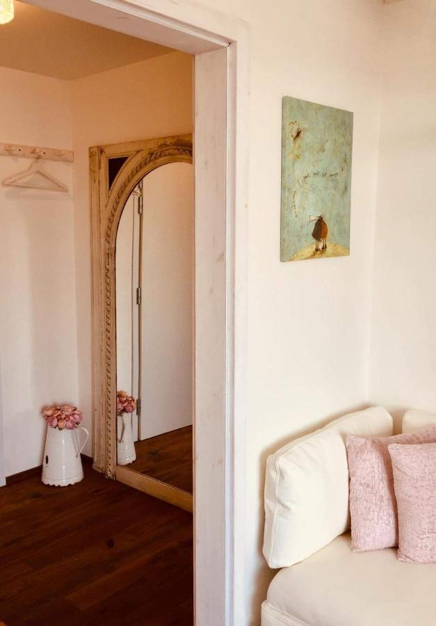 Appartements Des Merveilles Микулов Экстерьер фото