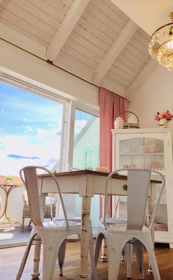 Appartements Des Merveilles Микулов Экстерьер фото